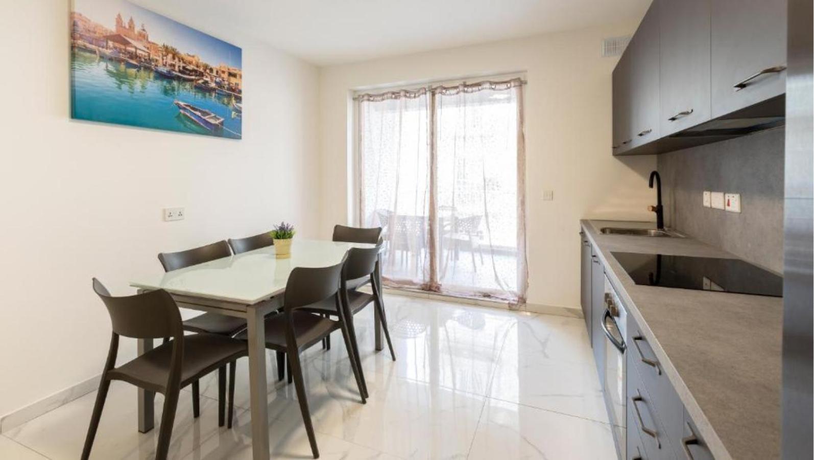 Emerald Suite St. Paul's Bay Esterno foto