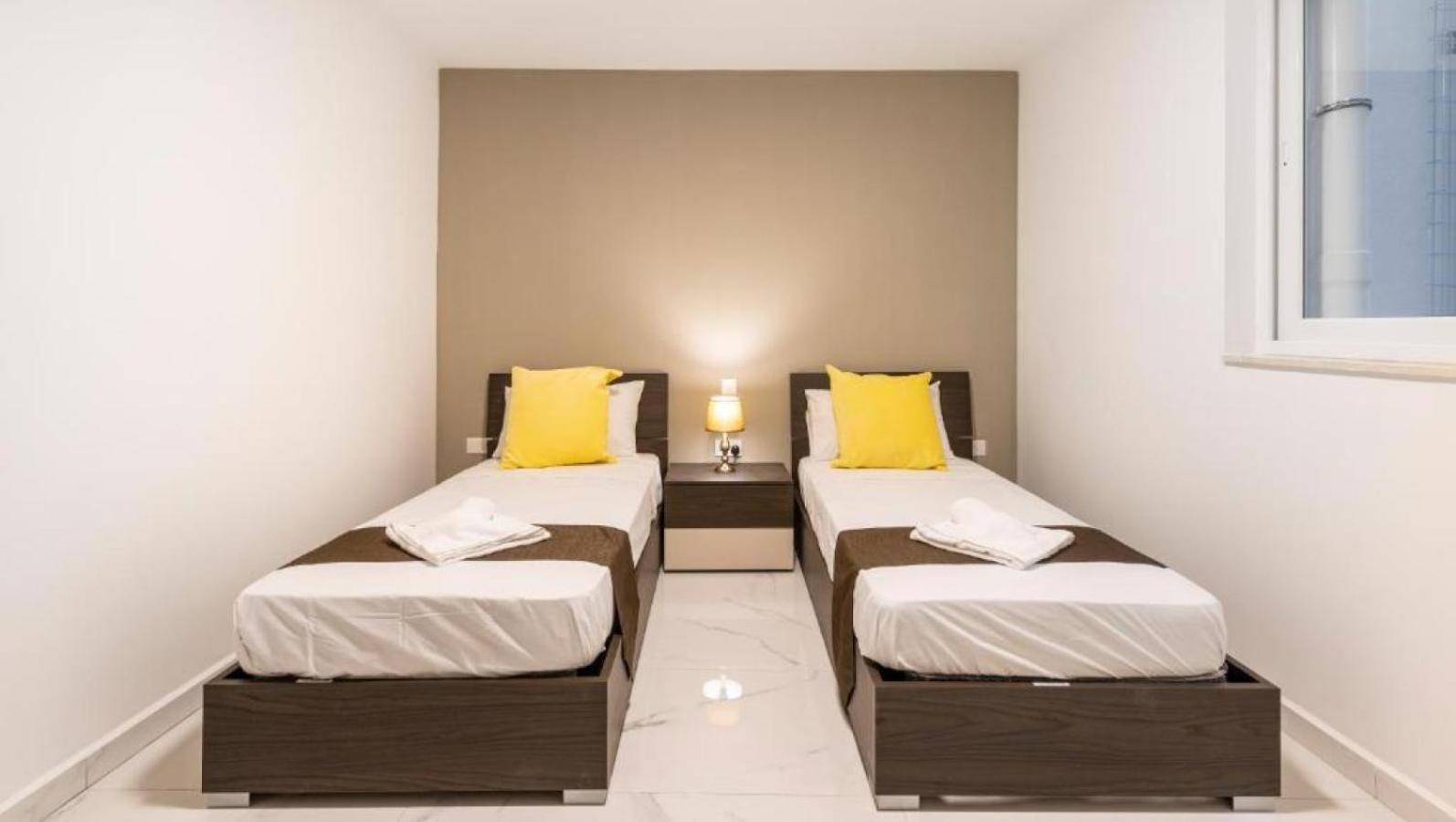 Emerald Suite St. Paul's Bay Esterno foto